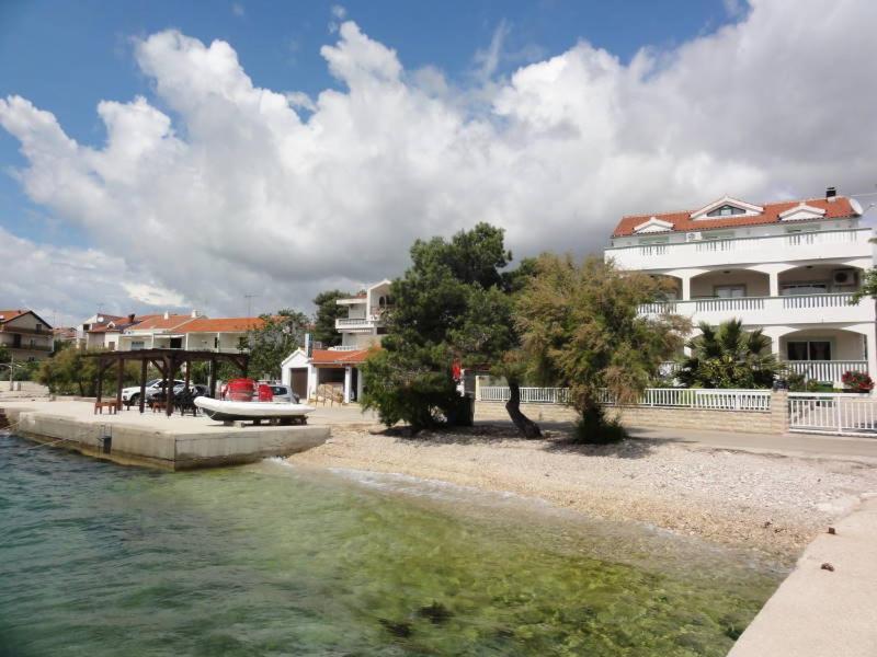 Villa Veronika Brodarica  Esterno foto